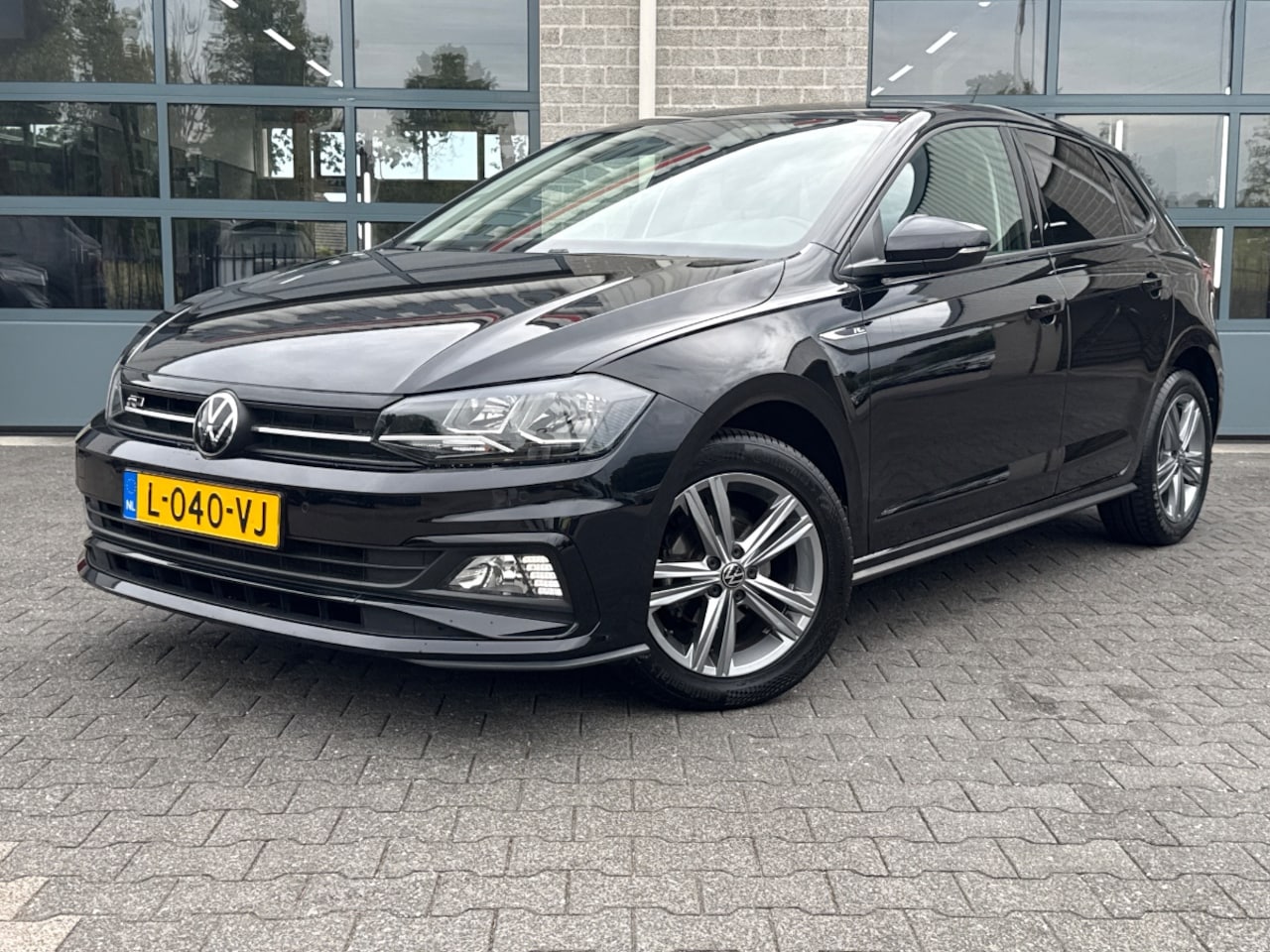 Volkswagen Polo - 1.0 TSI R-Line |CLIMA|1E EIGENAAR| - AutoWereld.nl