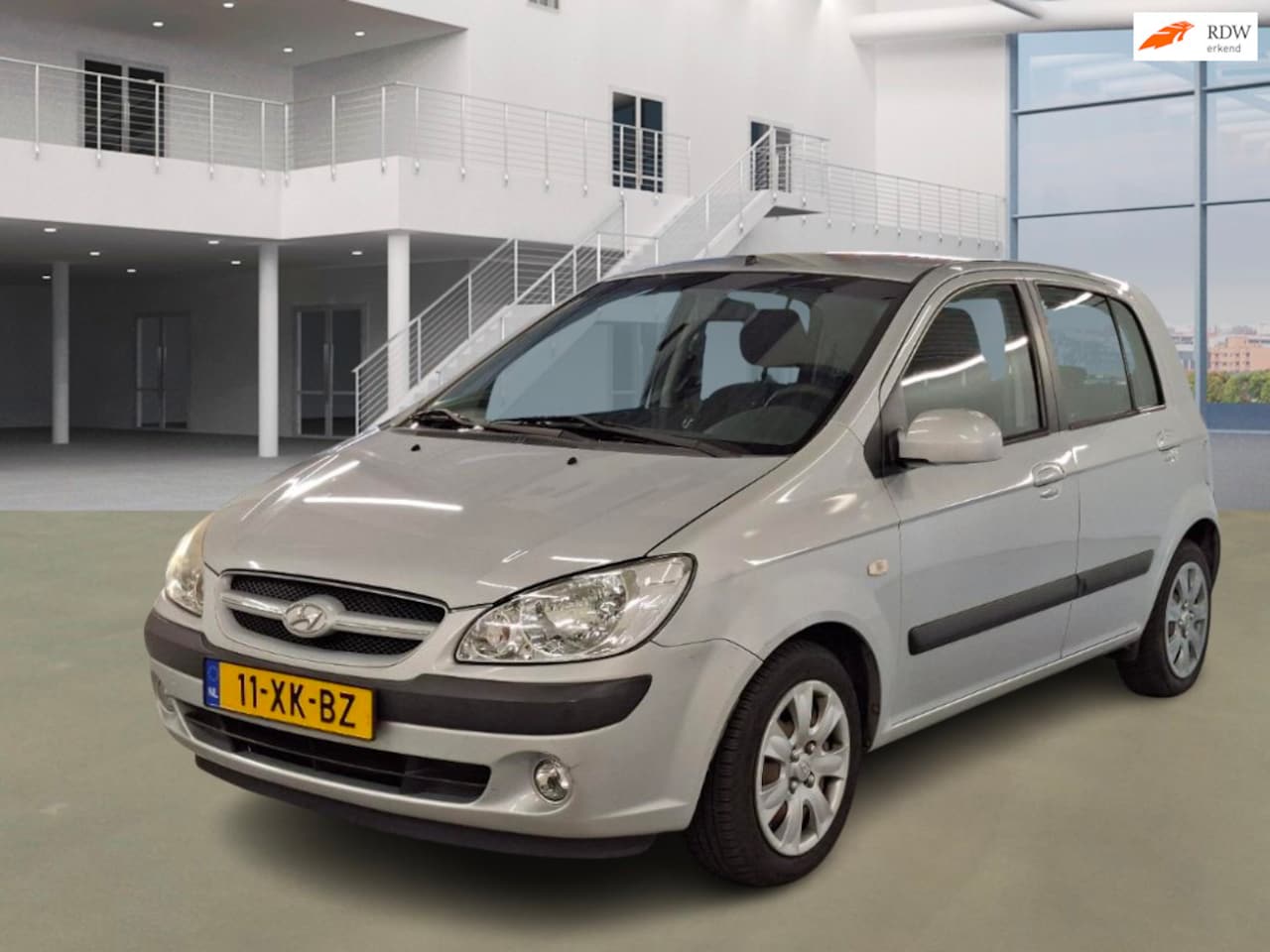 Hyundai Getz - 1.4i Active Joy PSENSOR AIRCO 2 X SLEUTELS - AutoWereld.nl