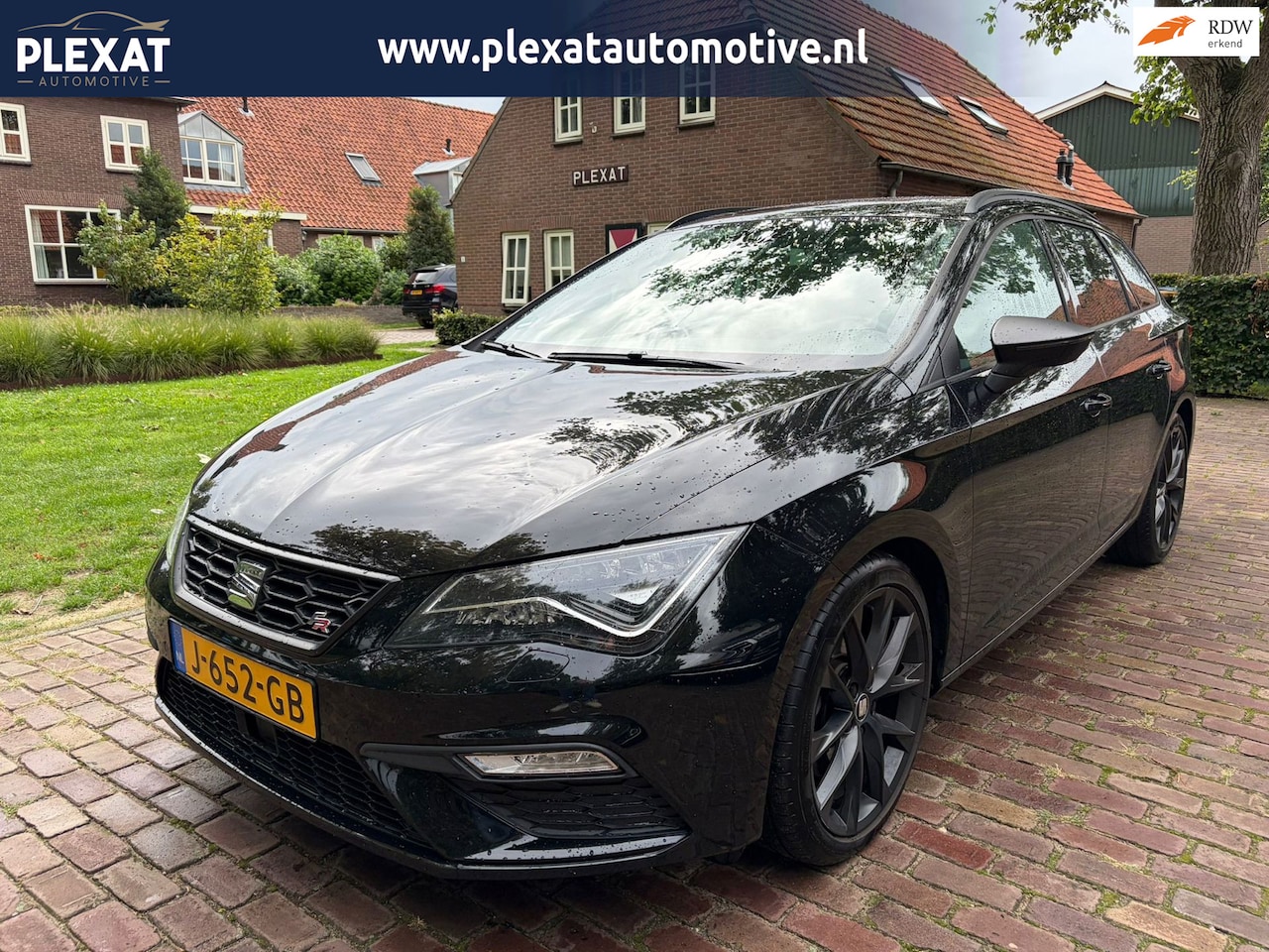 SEAT Leon ST - 1.5 TSI FR Ultimate Edition Black Aut. | Panorama | FR Uitvoering | Stoelverwarming | Beat - AutoWereld.nl