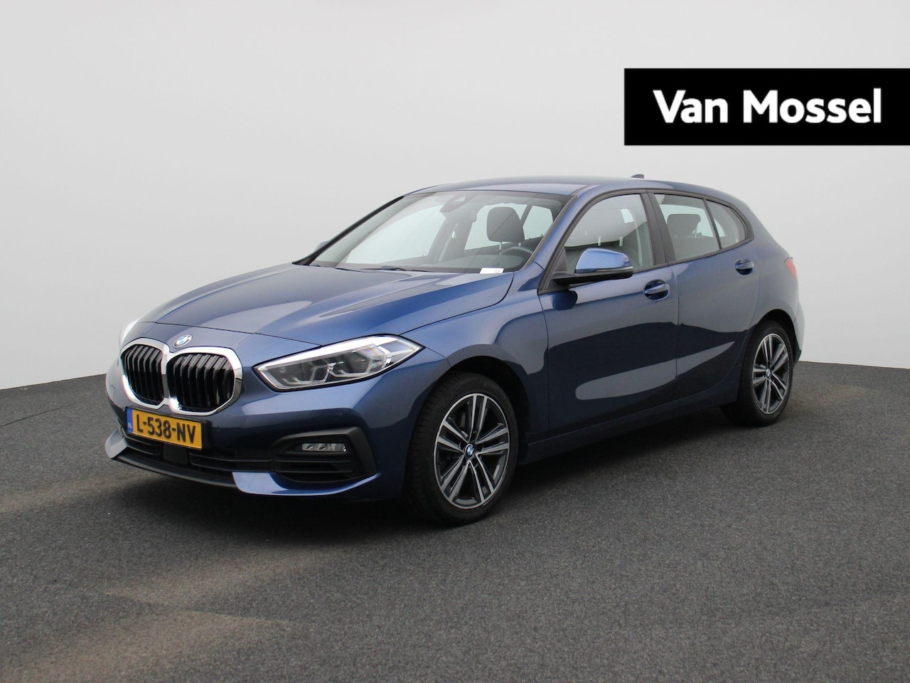 BMW 1-serie - 116i Business Edition | DIGITAAL DASHBOARD | KEYLESS | STOELVERWARMING | PARKEERSENSOREN | - AutoWereld.nl
