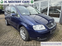 Volkswagen Touran - 2.0-16V FSI Highline Bj. 2005 Benzine AUTOMAAT Versnellingsbak hapert