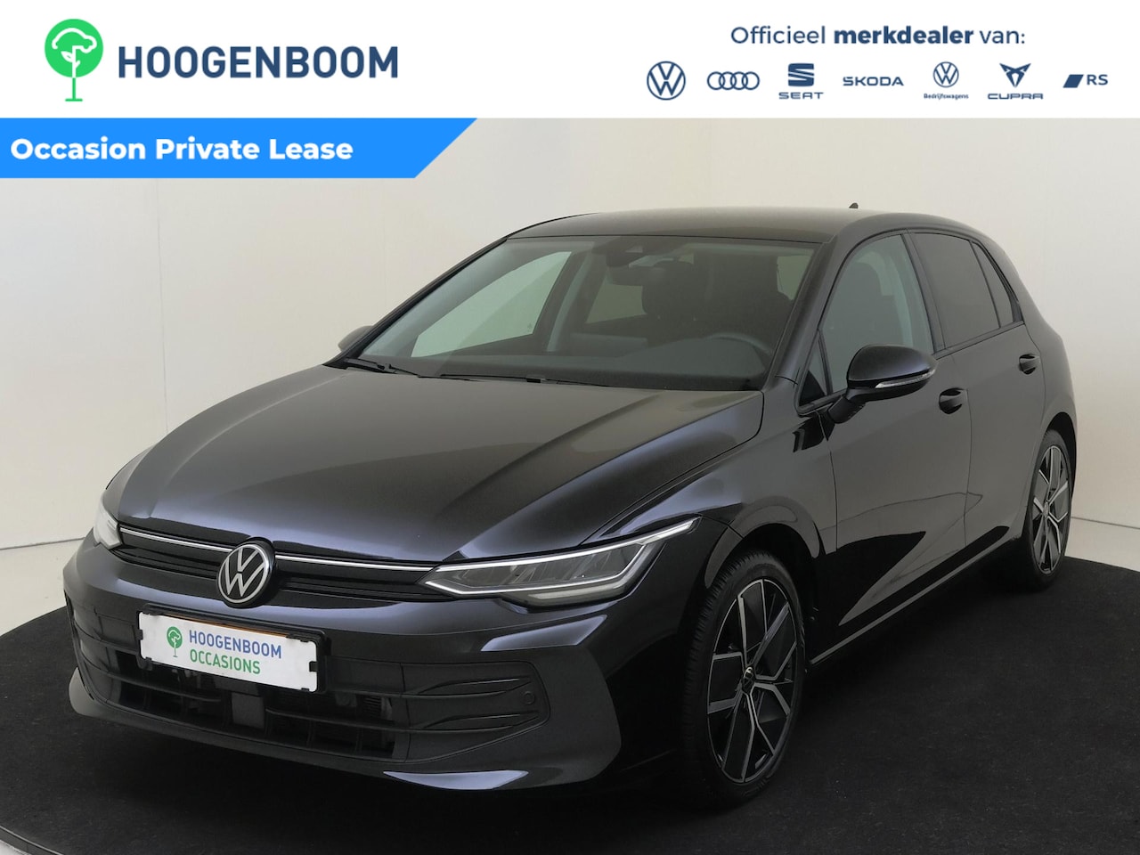 Volkswagen Golf - 1.5 eTSI Oranje Edition | Keyless | Achteruitrijcamera | Navigatie | Adaptieve cruise cont - AutoWereld.nl