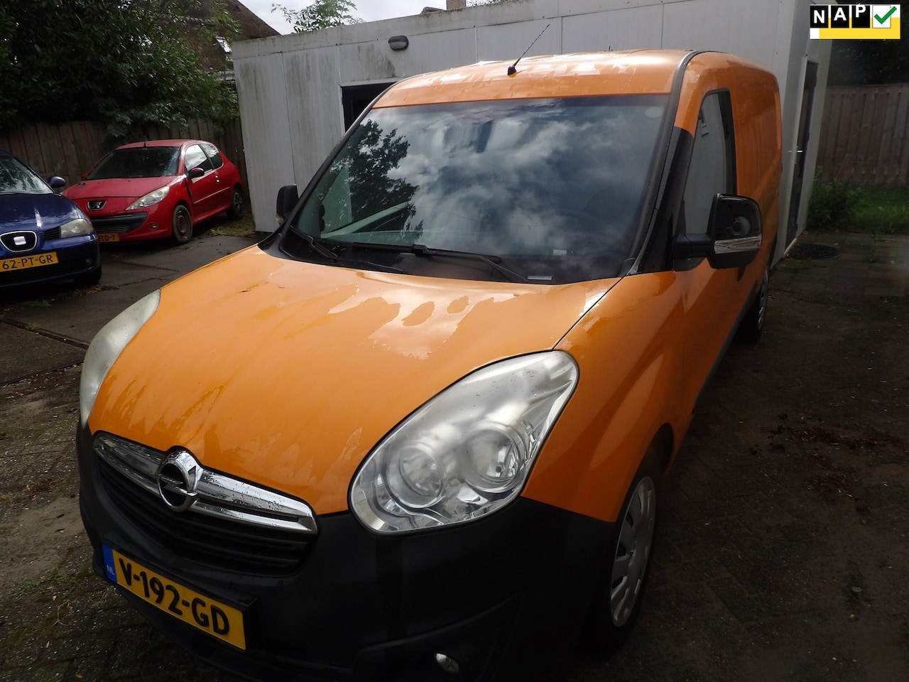 Opel Combo - 1.6 CDTi L2H1 Edition airco navi voor export geen apk - AutoWereld.nl
