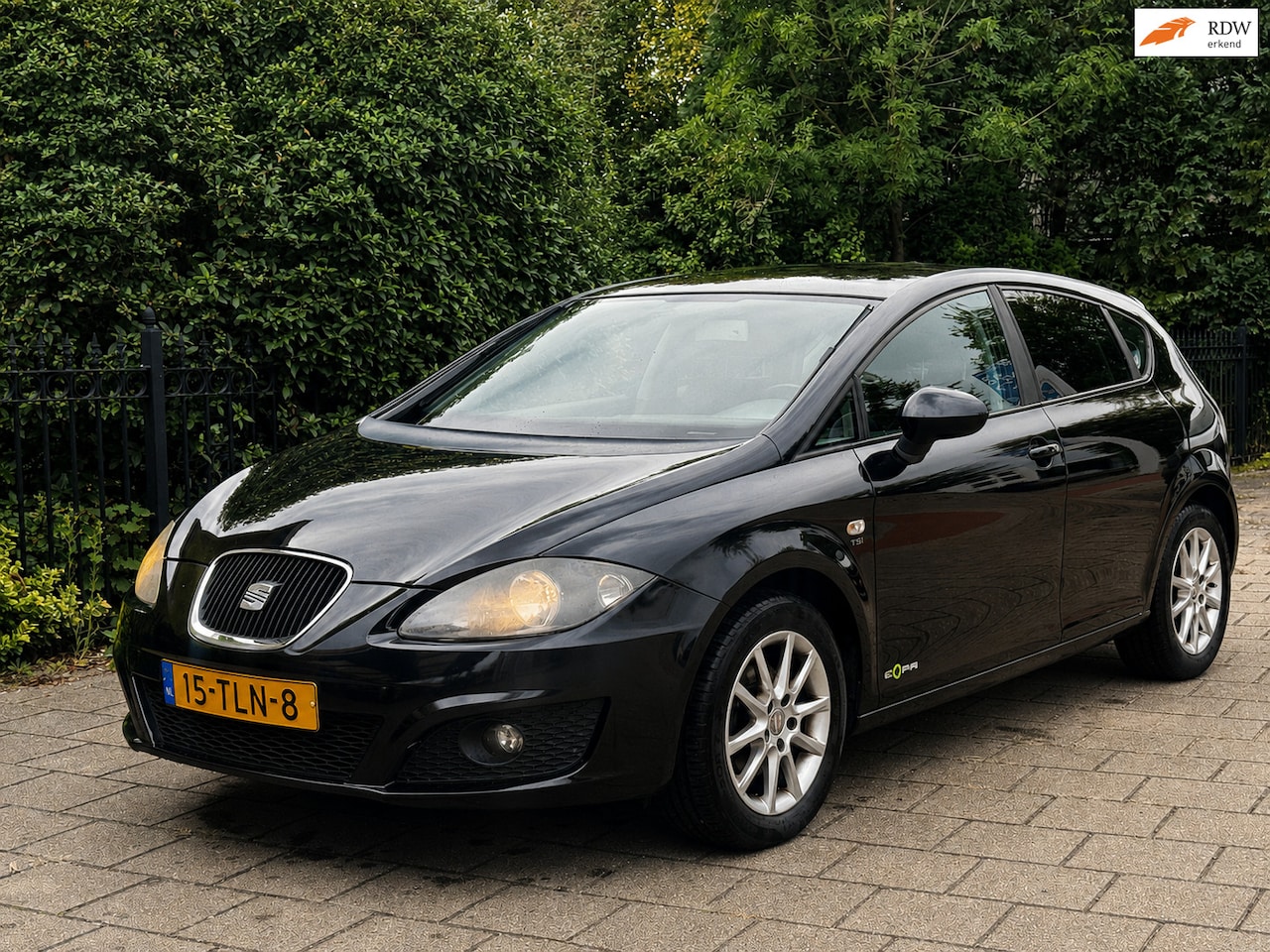 SEAT Leon - 1.2 TSI Ecomotive Businessline COPA / CLIMA + CRUISE / MFS - AutoWereld.nl
