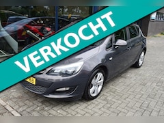 Opel Astra - 1.4 Turbo Berlin // Airco, parkeersensoren, lichtmetalen velgen