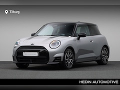 MINI Electric - 3-Deurs Cooper SE John Cooper Works 54.2 kWh | Pakket M | Panoramadak | Head-Up Display |