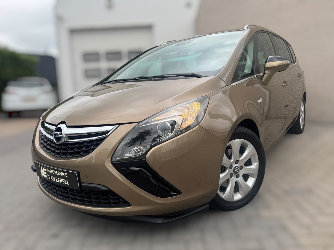Opel Zafira Tourer - 1.4 Rhythm Trekhaak / PDC / Navigatie / Climate Control / NL Auto - AutoWereld.nl