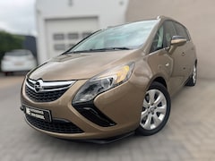 Opel Zafira Tourer - 1.4 Rhythm Trekhaak / PDC / Navigatie / Climate Control / NL Auto