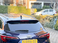 Toyota Corolla Touring Sports - 1.8 Hybrid Active GR Velgen en Keramisch Privacy glass