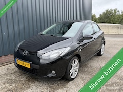 Mazda 2 - 2 1.3 GT-L 5-DEURS/KOUDE AIRCO/LM VELGEN/NIEUWE APK