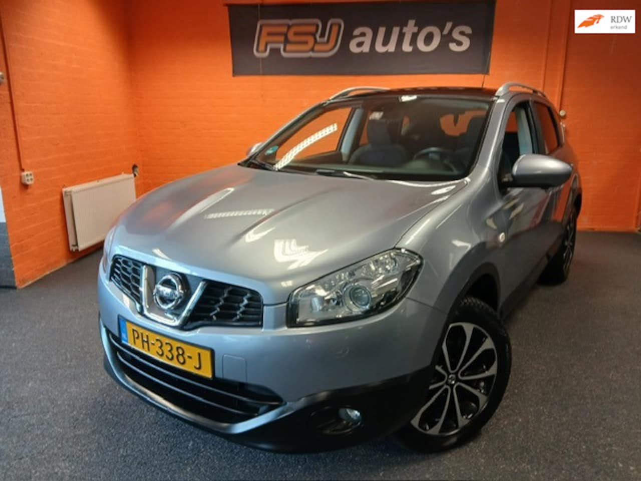 Nissan Qashqai - 2.0 CONNECT EDITION / PANORAMA / 360 CAMERA - AutoWereld.nl