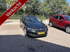Skoda Octavia Combi - 1.0 TSI Greentech Business Edition TREKHAAK STOELVERWARMING PDC