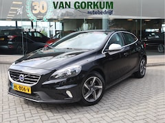 Volvo V40 - 2.0 D2 R-Design Business Netjes en zeer goed onderhouden
