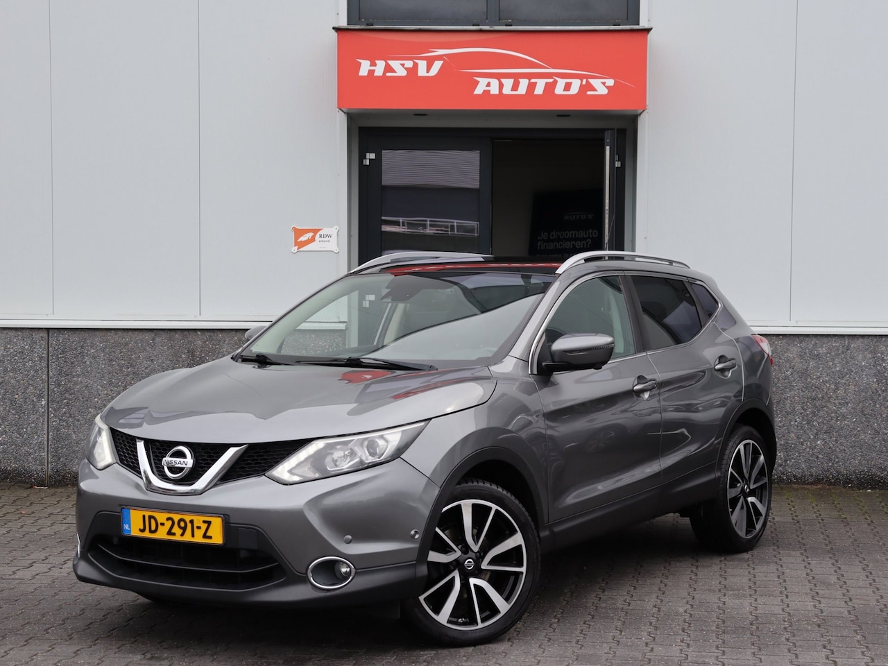 Nissan Qashqai - 1.2 Tekna Navigatie Leer LM org NL - AutoWereld.nl