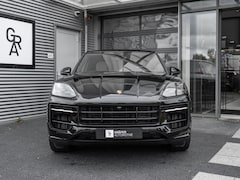 Porsche Cayenne Coupé - 3.0 E-Hybrid | SportDesign | Luchtvering | Sportuitlaat | BOSE |