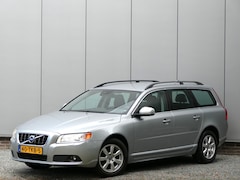 Volvo V70 - 1.6 T4 Lim. Edition Xenon / Navi / Leer