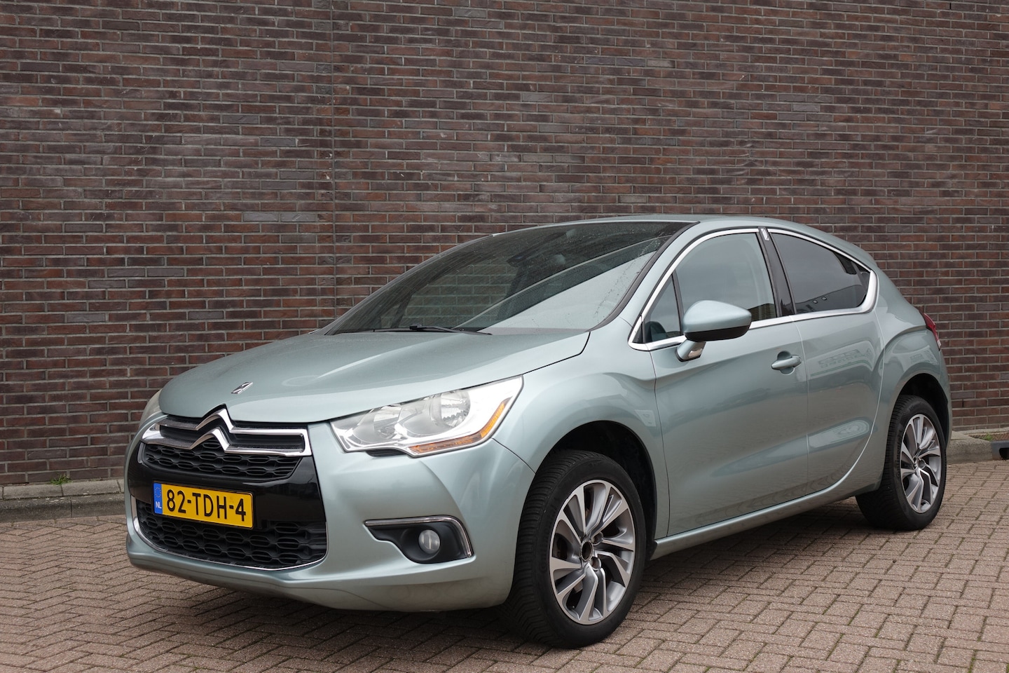 Citroën DS4 - 1.6 THP So Chic 1.6 THP So Chic - AutoWereld.nl