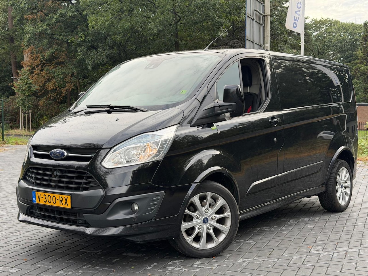 Ford Transit Custom - 290 2.2 TDCI L1H1 Ambiente/Airco/Cruise/Camera/PDC - AutoWereld.nl