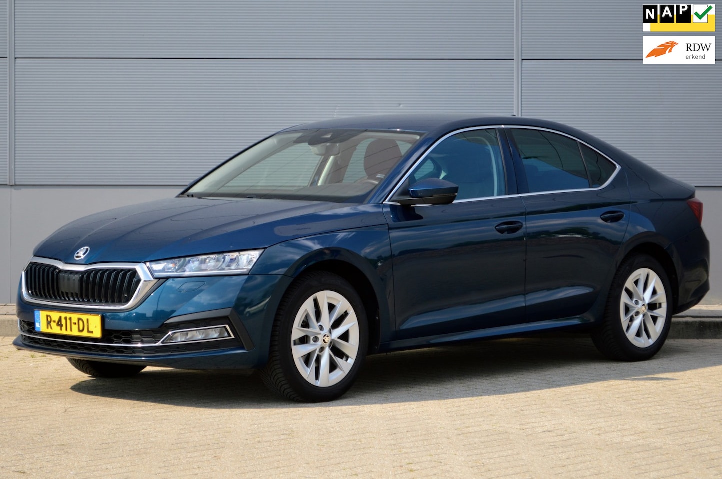 Skoda Octavia - 1.0 e-TSI Business Edition Plus 1.0 e-TSI Business Edition Plus - AutoWereld.nl