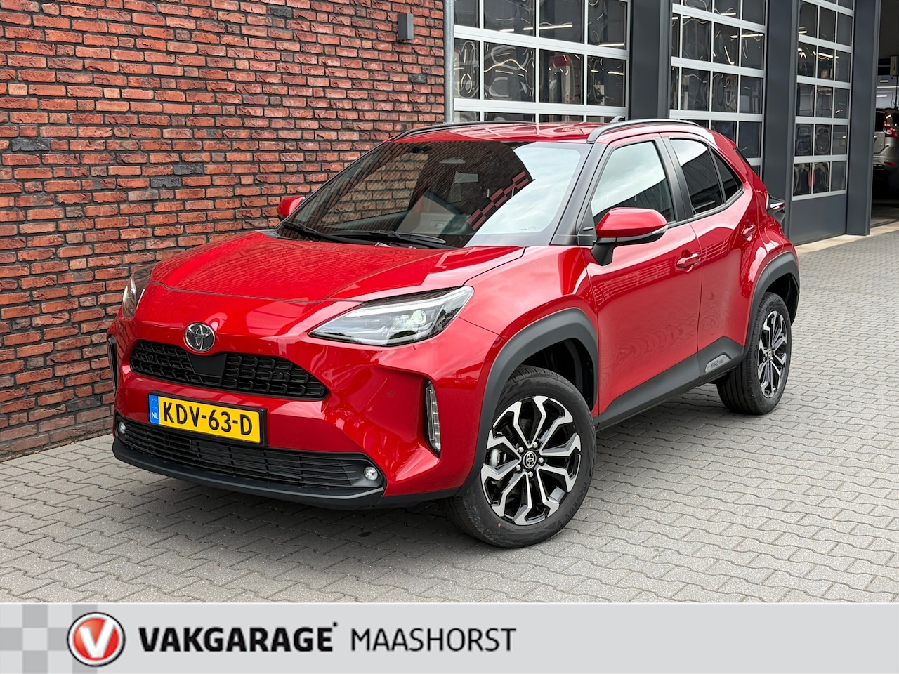 Toyota Yaris Cross - 1.5 Hybrid 130 Dynamic AchteruitrijCam./Adapt.Cruise/Clima/AppConnect/Stoelverw. - AutoWereld.nl