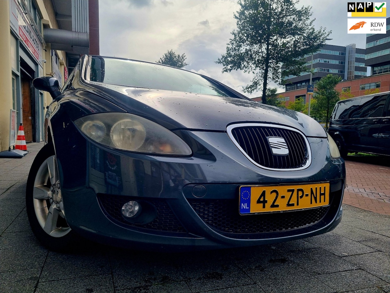 SEAT Leon - 1.6 Sport Airco CrusCtrl Nw Distru - AutoWereld.nl