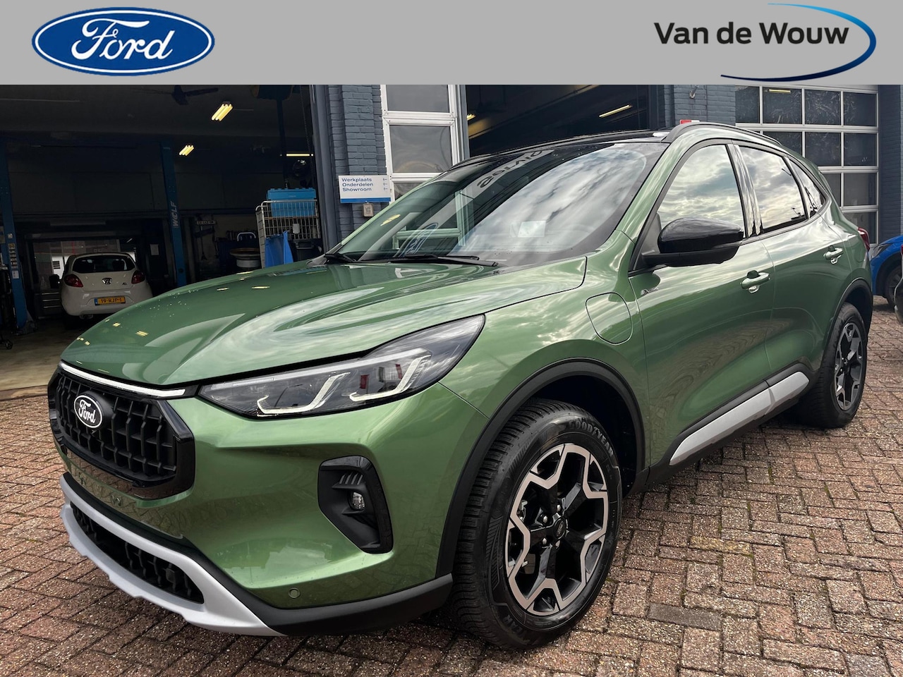 Ford Kuga - 2.5 PHEV Active X | RIJKLAAR | - AutoWereld.nl