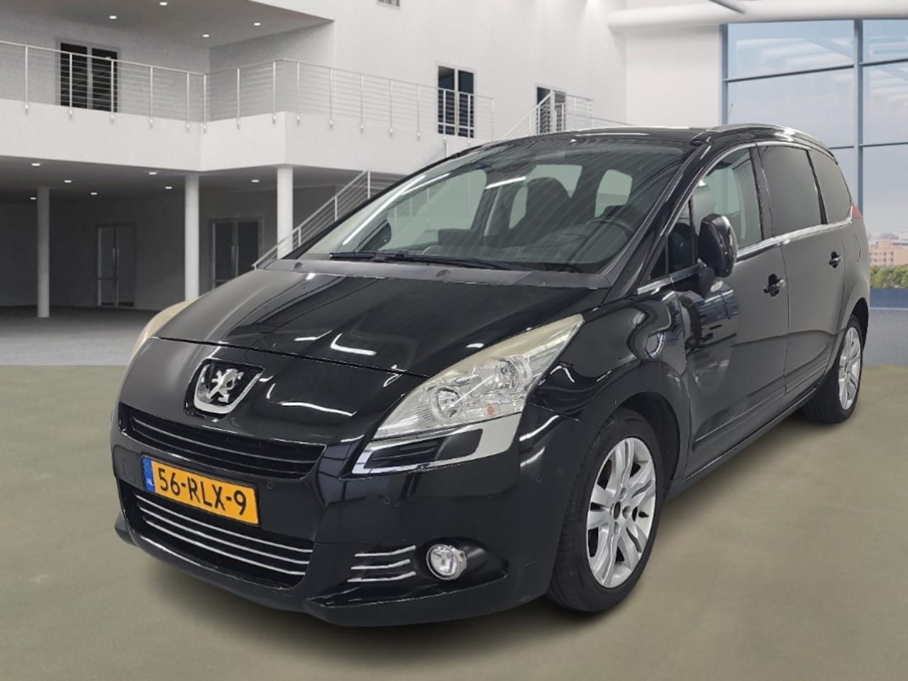 Peugeot 5008 - 1.6 THP GT 5p./PANO/HEADUP/NAVI - AutoWereld.nl