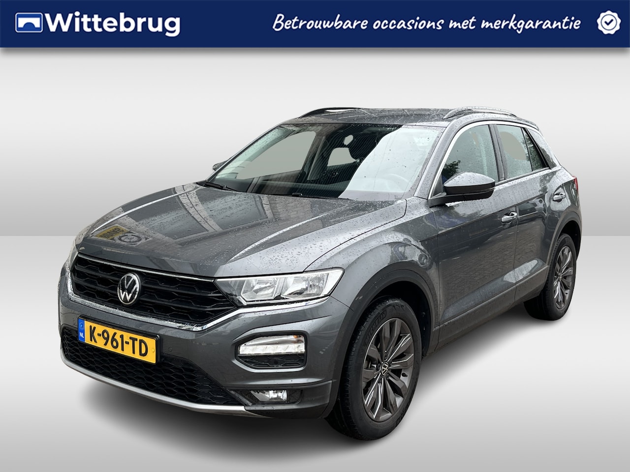 Volkswagen T-Roc - 1.0 TSI Style / ADAPTIVE CRUISE/ PARKEER SENSOREN V+A/ CAMERA/ APP-CONNECT/ DAB/ CLIMA/ 17 - AutoWereld.nl