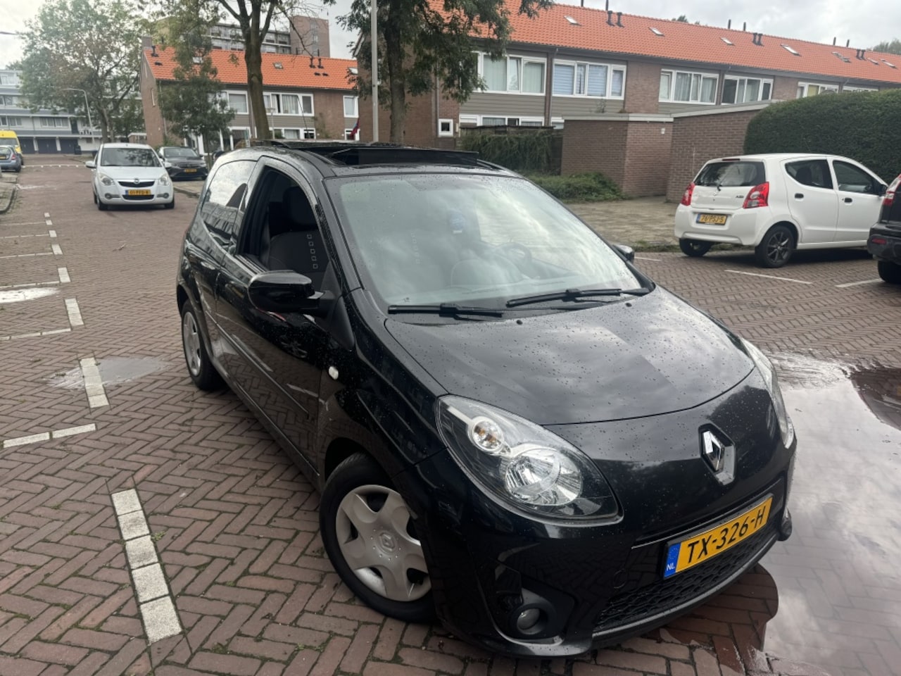 Renault Twingo - 1.2-16V Night & Day Pano BT Netjes - AutoWereld.nl