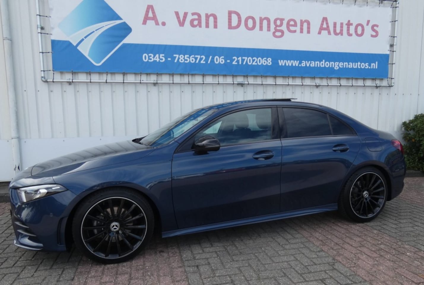 Mercedes-Benz A-klasse - 200 AMG UPGRADE EDITION,Pano,Led,Camera - AutoWereld.nl