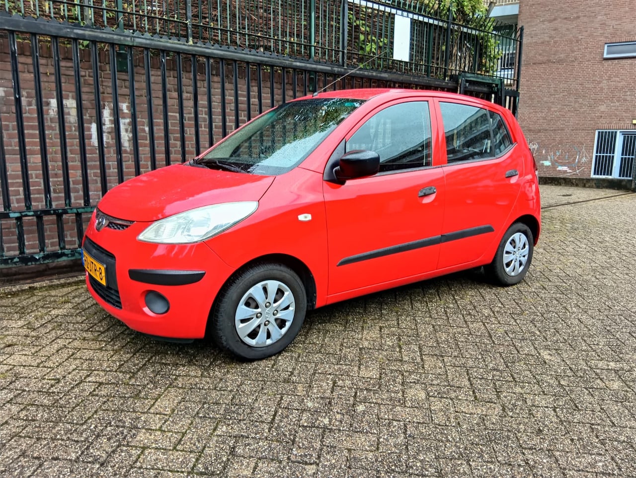 Hyundai i10 - 1.1 Active Cool Met een APK tot April 2027 en een NAP. - AutoWereld.nl