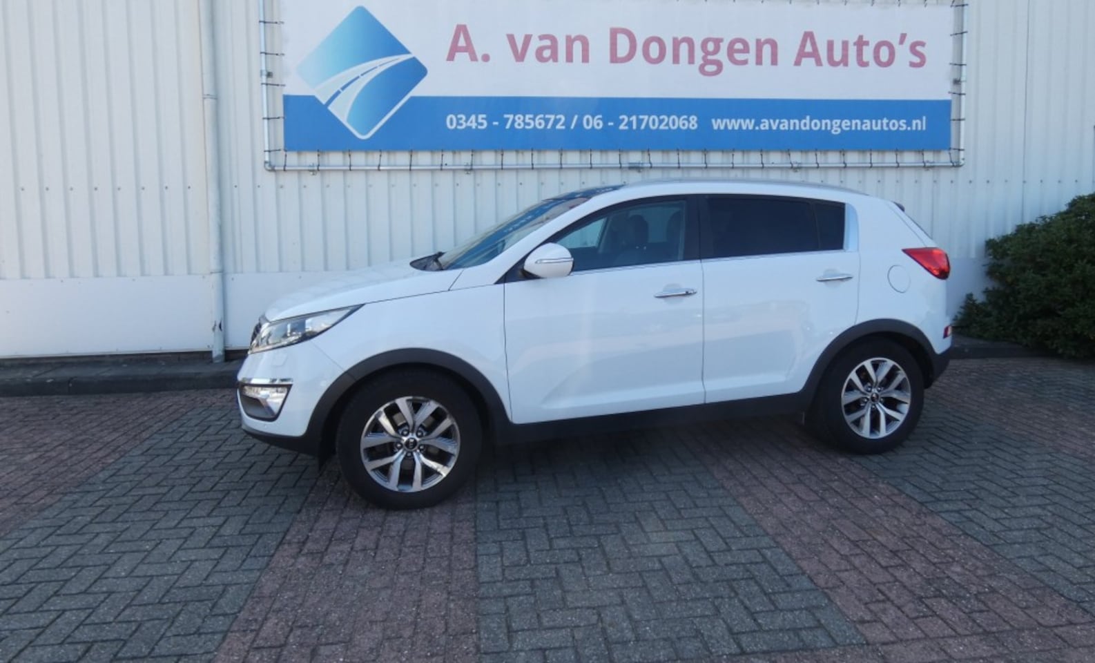 Kia Sportage - 1.6 GDI X-treme ExecutiveLine 1.6 GDI X-TREME EXECUTIVELINE,Leer,Pano,Camera,Navi - AutoWereld.nl