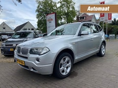 BMW X3 - 2.5SI EXECUTIVE AUTOMAAT 218PK / NAVI / CRUISE CTR. / TREKHAAK / PDC / AIRCO-ECC / 17'' LM