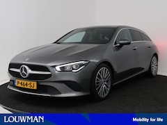 Mercedes-Benz CLA-klasse Shooting Brake - 180 Luxury Line | Elektrische Trekhaak | 18" Multispaaks Velgen | Stoelverwarming | Sfeerv