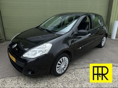 Renault Clio - 1.2 Special line Airco Navi