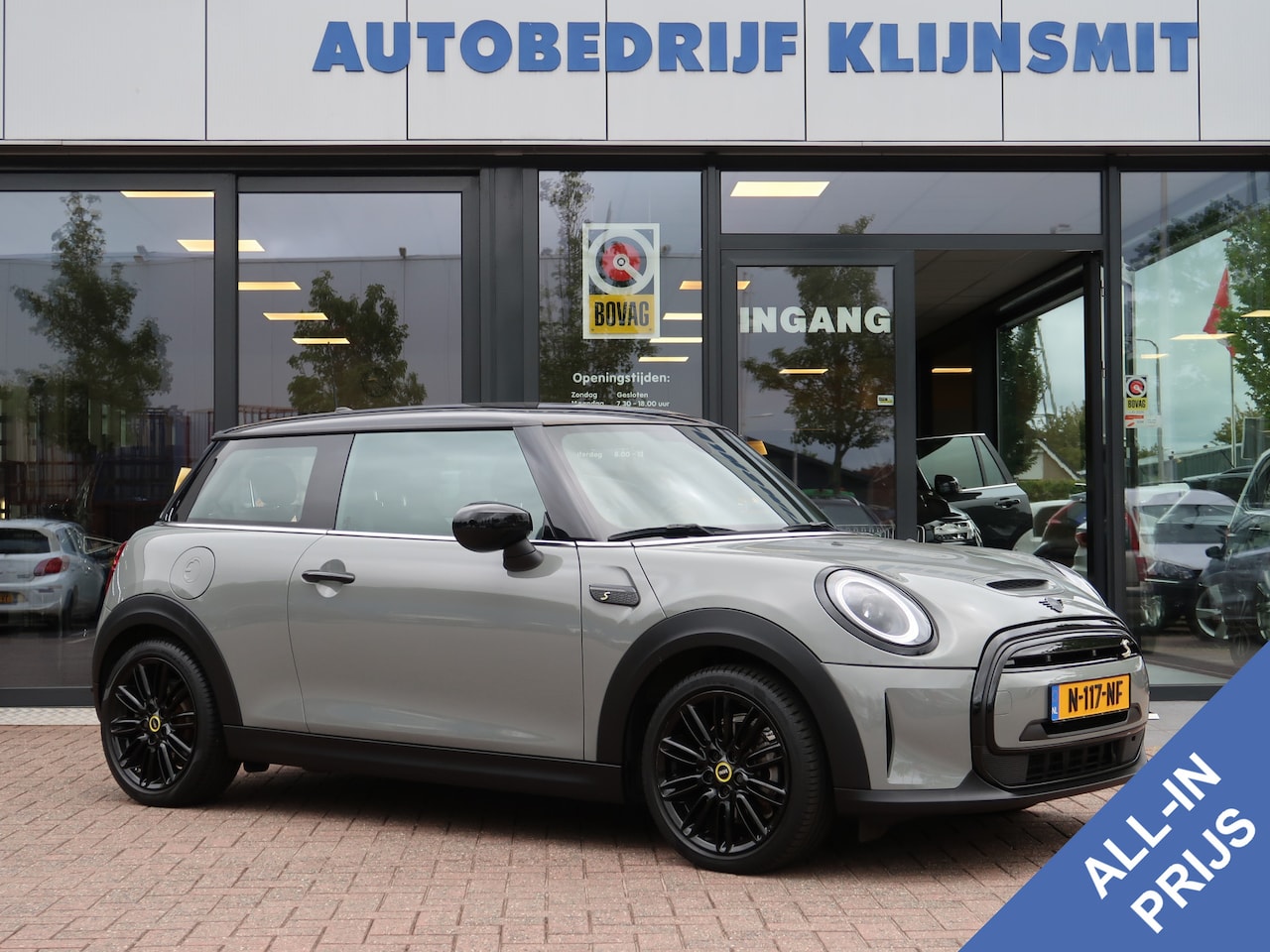 MINI Electric - Business Edition 33 kWh | Parkeersensoren | 17inch | Leder - AutoWereld.nl