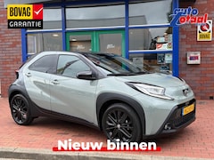 Toyota Aygo X - 1.0 VVT-i MT Premium | Apple Carplay/android auto | Climate control | Lage kilometerstand
