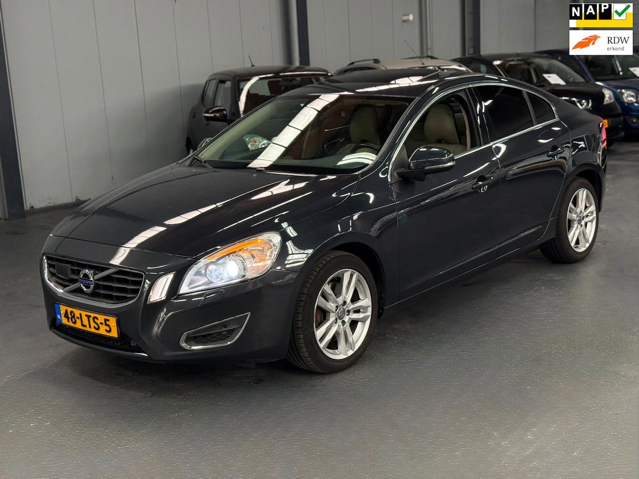 Volvo S60 - 2.0T Summum Polestar Automaat Schuifdak Leer Camera - AutoWereld.nl