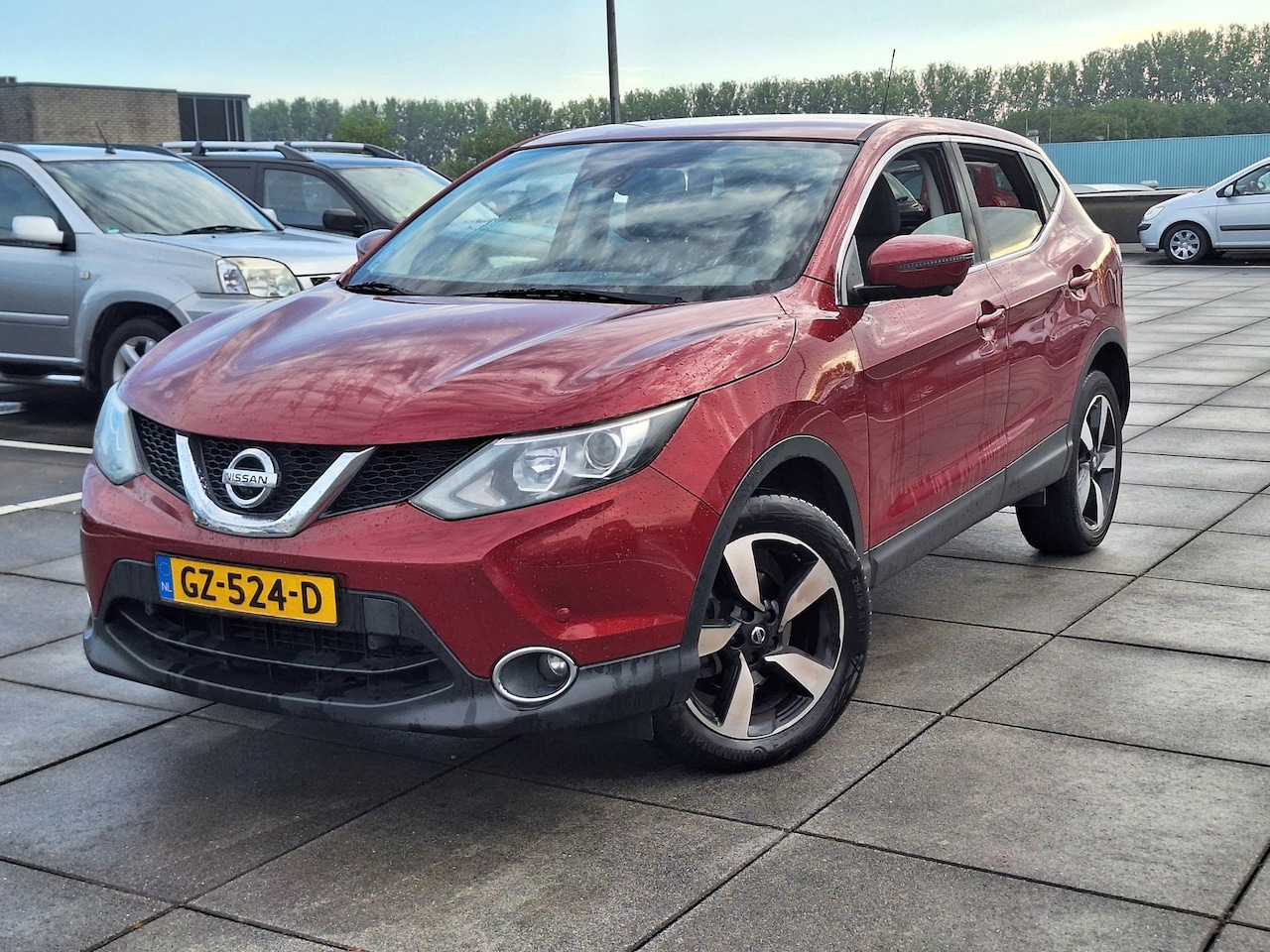 Nissan Qashqai - €8749,-1.6 Connect Edit Navi Trekhaak Clima - AutoWereld.nl