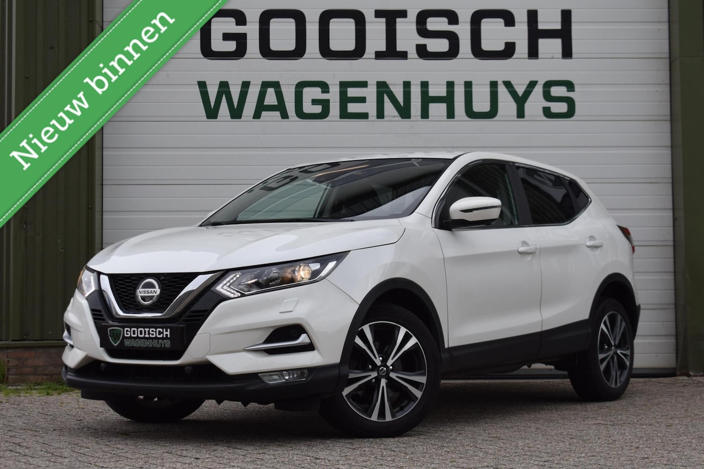 Nissan Qashqai - 1.3 DIG-T Design Edition | Stoelverwarming | Camera | Trekhaak | - AutoWereld.nl