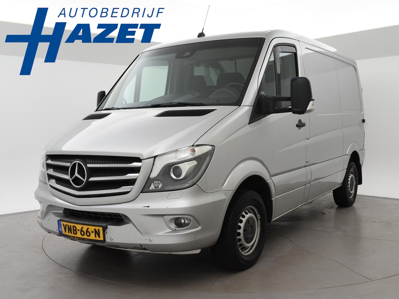 Mercedes-Benz Sprinter - 316 2.2 CDI 163 PK L1H1 EURO 6 + CAMERA | XENON | 3500 KG TREKHAAK | STOELVERWARMING - AutoWereld.nl