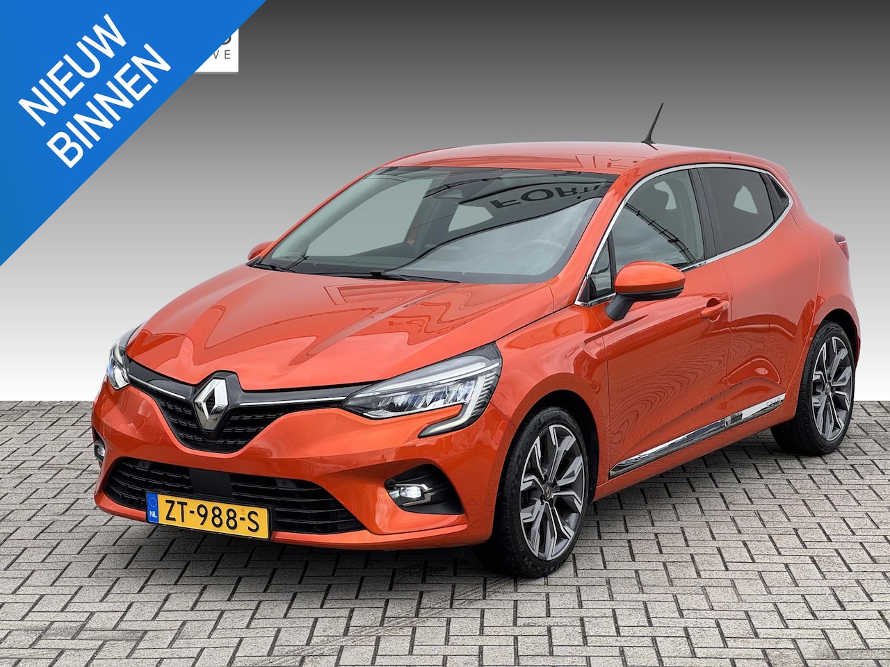 Renault Clio - 1.0 TCe Intens NL-AUTO | 9.3 INCH SCHERM | PACK STYLE - AutoWereld.nl