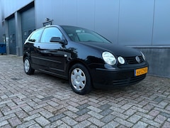 Volkswagen Polo - 1.4-16V Comfortline|Nieuw Apk|Airco