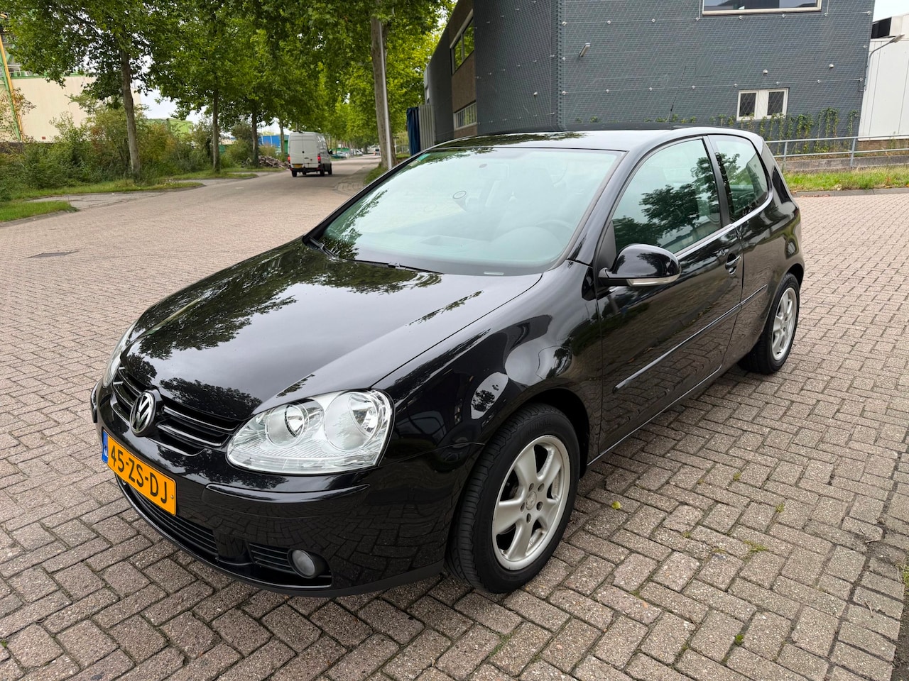 Volkswagen Golf - 1.6 FSI Trendline 1.6 FSI Trendline nieuwe apk - AutoWereld.nl