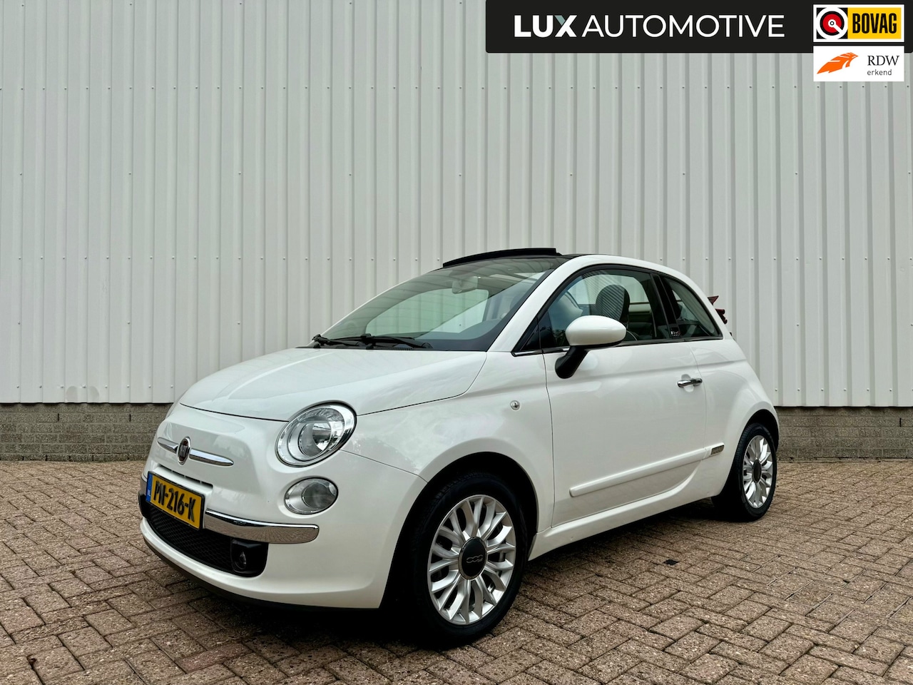 Fiat 500 C - 1.2 Easy Automaat, Rood Cabriodak, Airco, PDC, LM Velgen met 4-seizoenenbanden - AutoWereld.nl