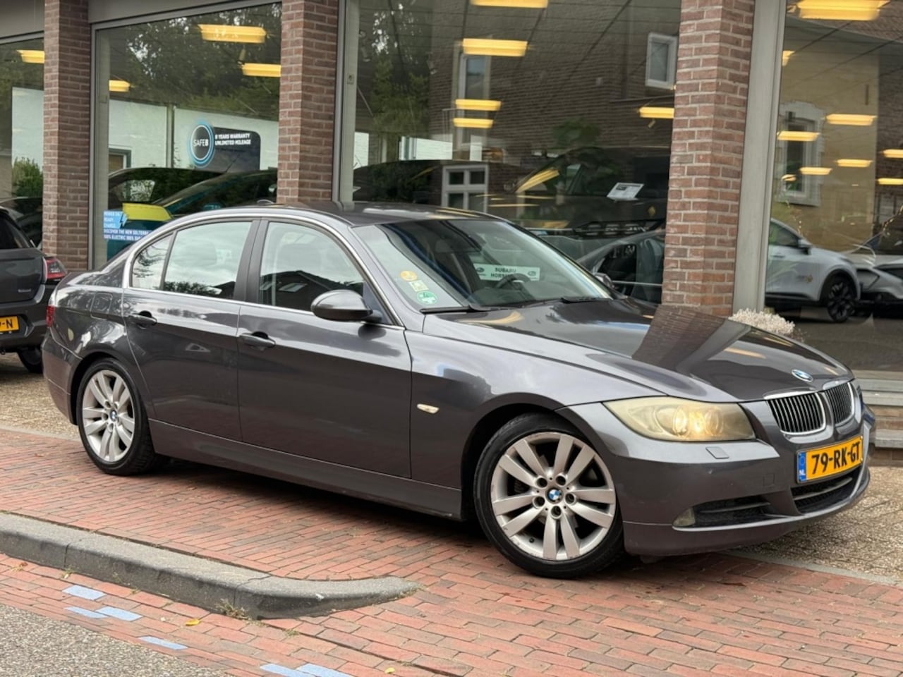 BMW 3-serie - 325i Dynamic Exec.**TOPSTAAT**LEDER*AUT* - AutoWereld.nl