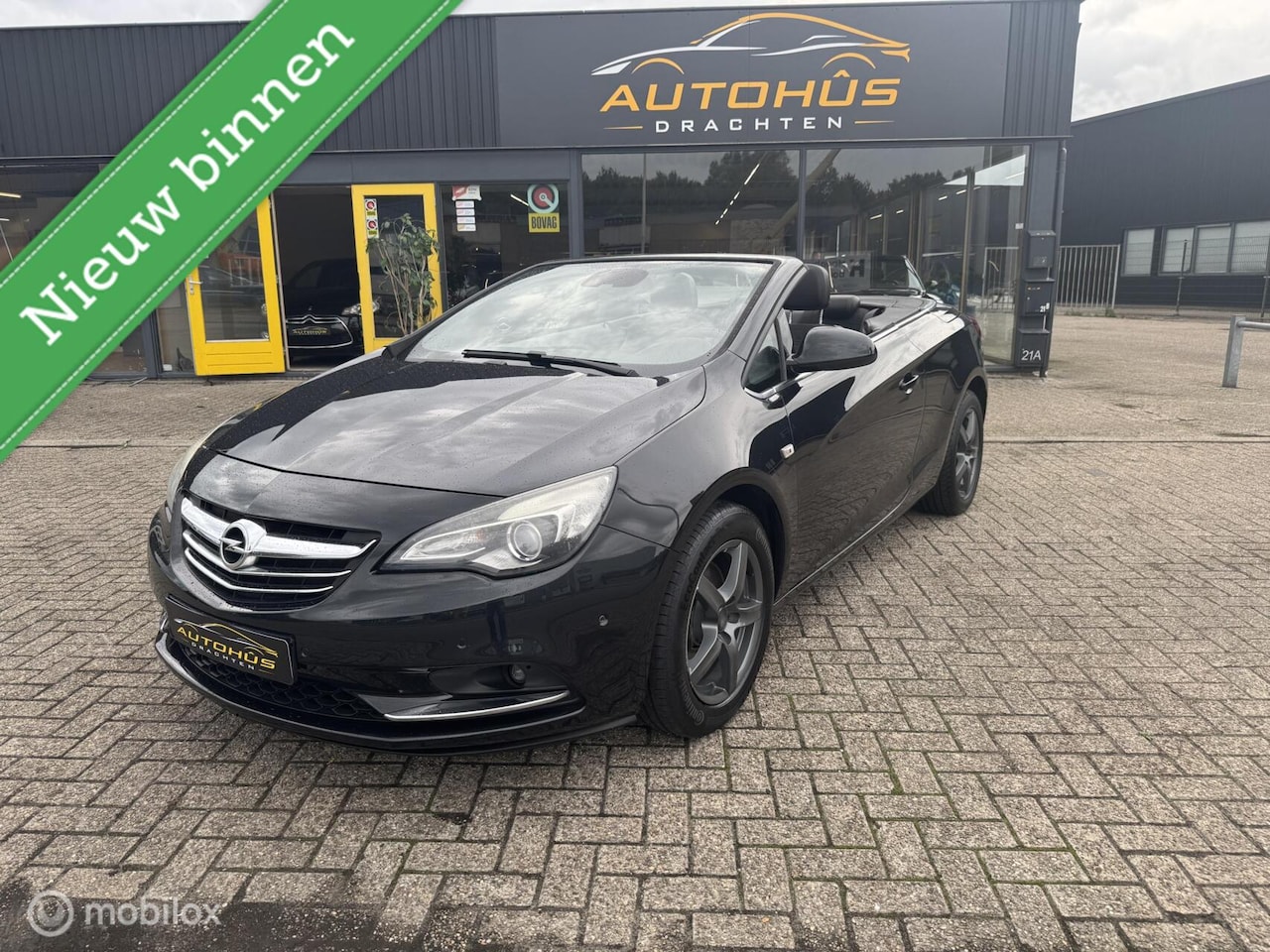 Opel Cascada - 1.6 Turbo Cosmo navi lm velgen leer 88251 km Cascada 1.6 Turbo - AutoWereld.nl
