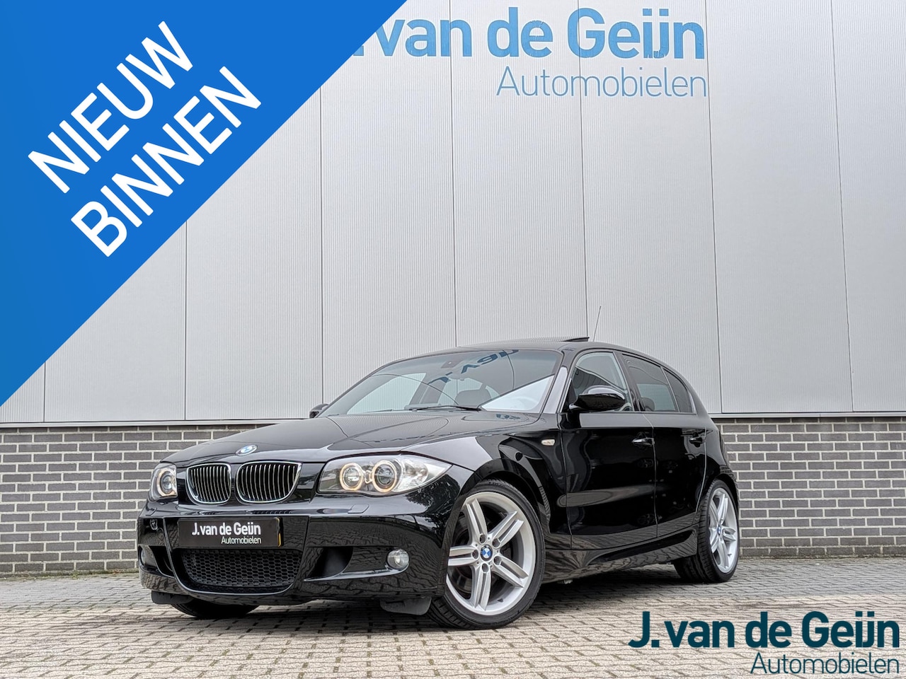 BMW 1-serie - 130i Cup | M-Pakket | Schuifdak | Unieke kmstand! | Handgeschakeld - AutoWereld.nl