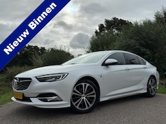 Opel Insignia Grand Sport - 1.5 Turbo OPC Line Automaat | Leder | 18" Velgen | Camera | Trekhaak | Navi | Stoelverwarm