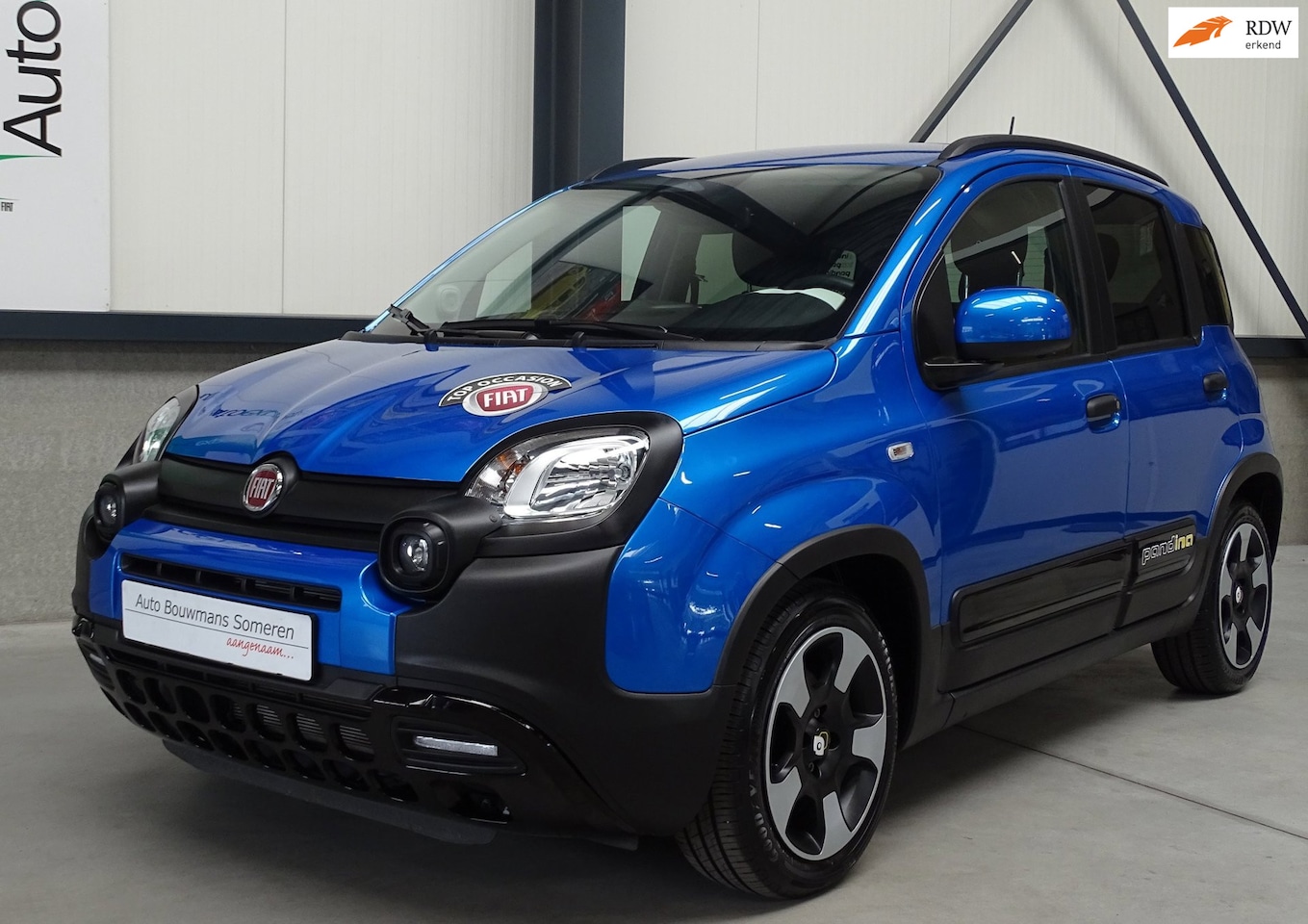 Fiat Panda - Fiat Panda 1.0 "PANDINA HYBRID" - EX-DEMO ! -6850 KM ! -5 PERS. ! /AIRCO/CRUISE/BT/ISOFIX/ - AutoWereld.nl